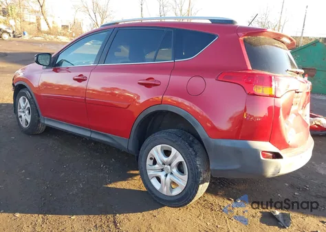 2015 Toyota Rav4 Le z USA, uszkodzony, nr VIN 2T3BFREVXFW336341